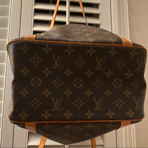 Louis Vuitton Monogram Sac Shopping Tote Bag MM - Picture 11 of 16